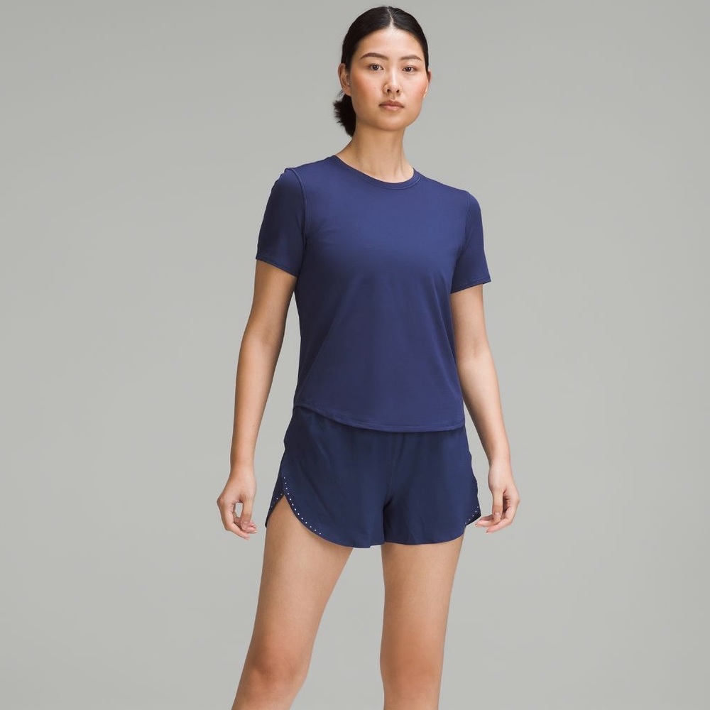 NWT Lululemon Fast and Free 3” Night Sea Navy - Size 4 - Picture 3 of 5